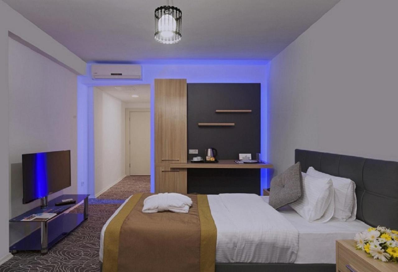 Point Last Büyükçekmece Extérieur photo
